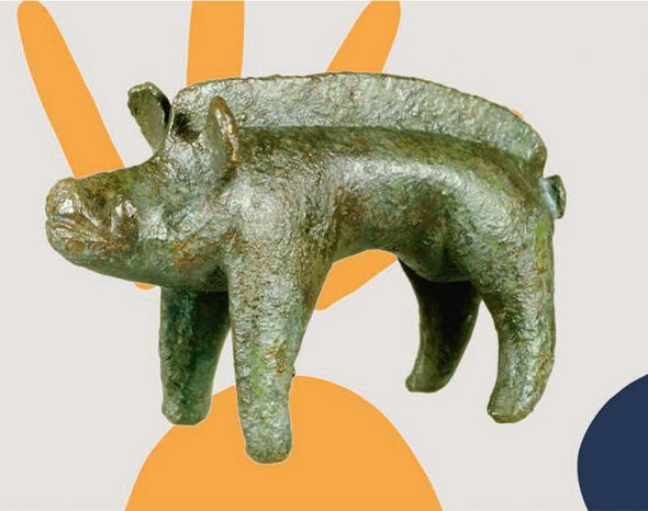 Titelbild: Das ist eine Statue aus Metall. Sie zeigt ein Wildschwein.